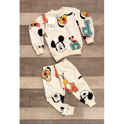 Dijital Karakter Baskili Cepsiz Takimlar (Pw)