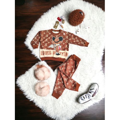 Dijital Karakter Baskili Cepli Takimlar (Louis Vitton)