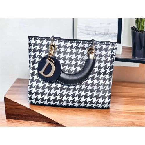 Mini Lady DIOR Marka El ve Omuz Çantasi