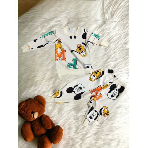 Dijital Karakter Baskili Cepsiz Takimlar (Pw)