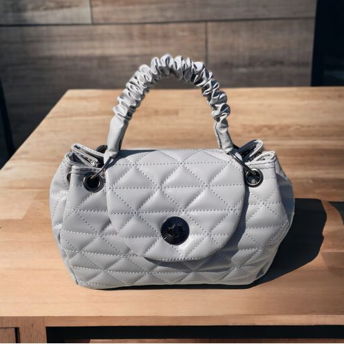 Baklava Desenli Büzgürlü Tutamaç Detaylı El ve Omuz Çantası