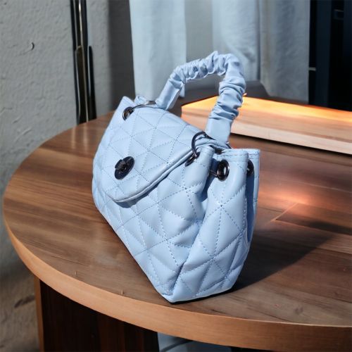 Baklava Desenli Büzgürlü Tutamaç Detaylı El ve Omuz Çantası