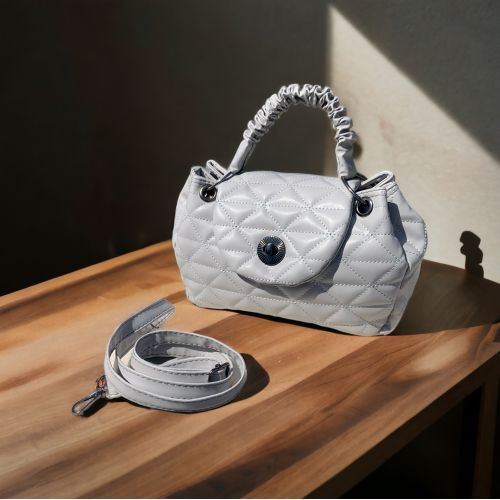 Baklava Desenli Büzgürlü Tutamaç Detaylı El...