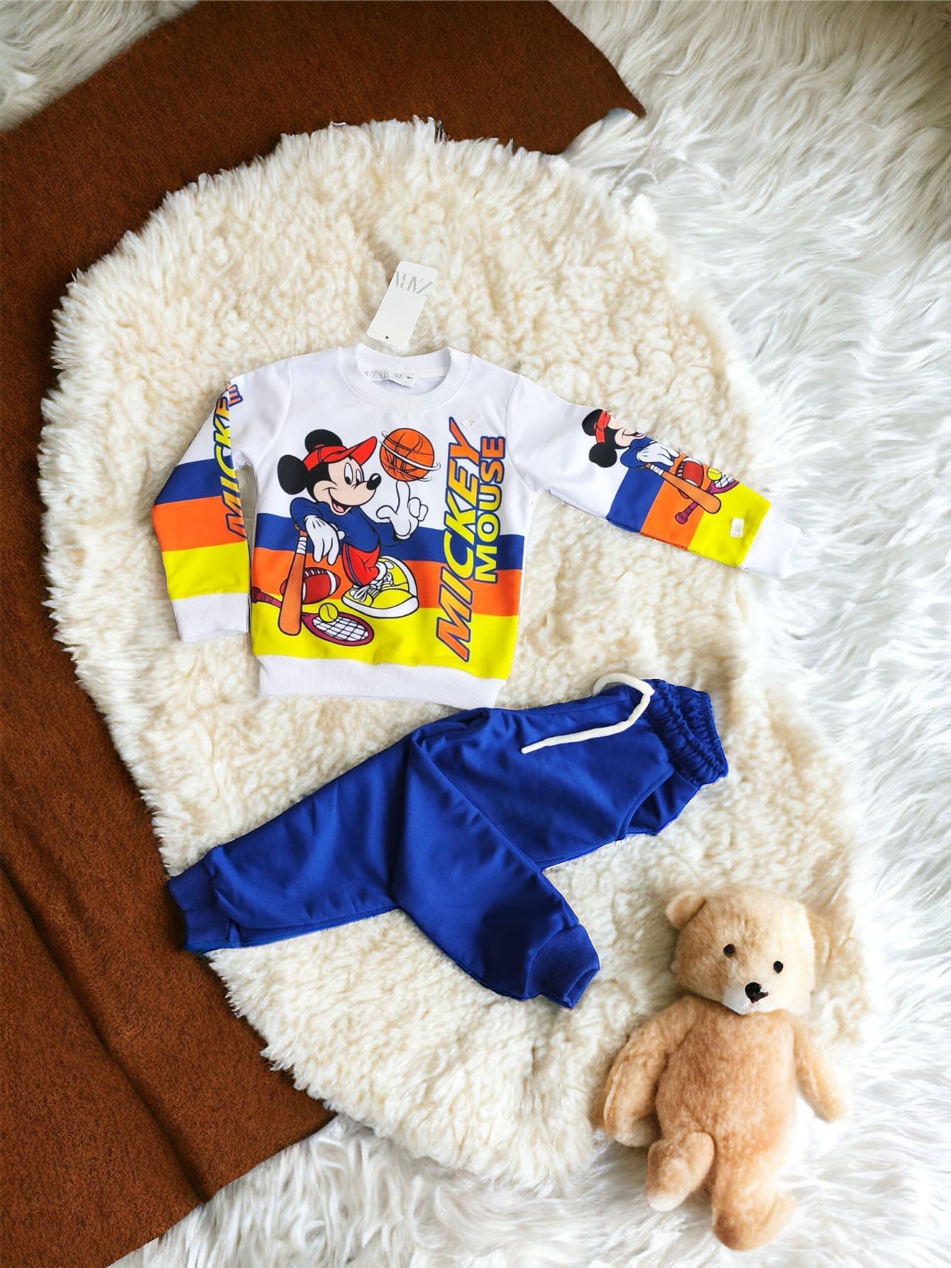 Dijital Karakter Baskili Cepli Takimlar (Mickey)